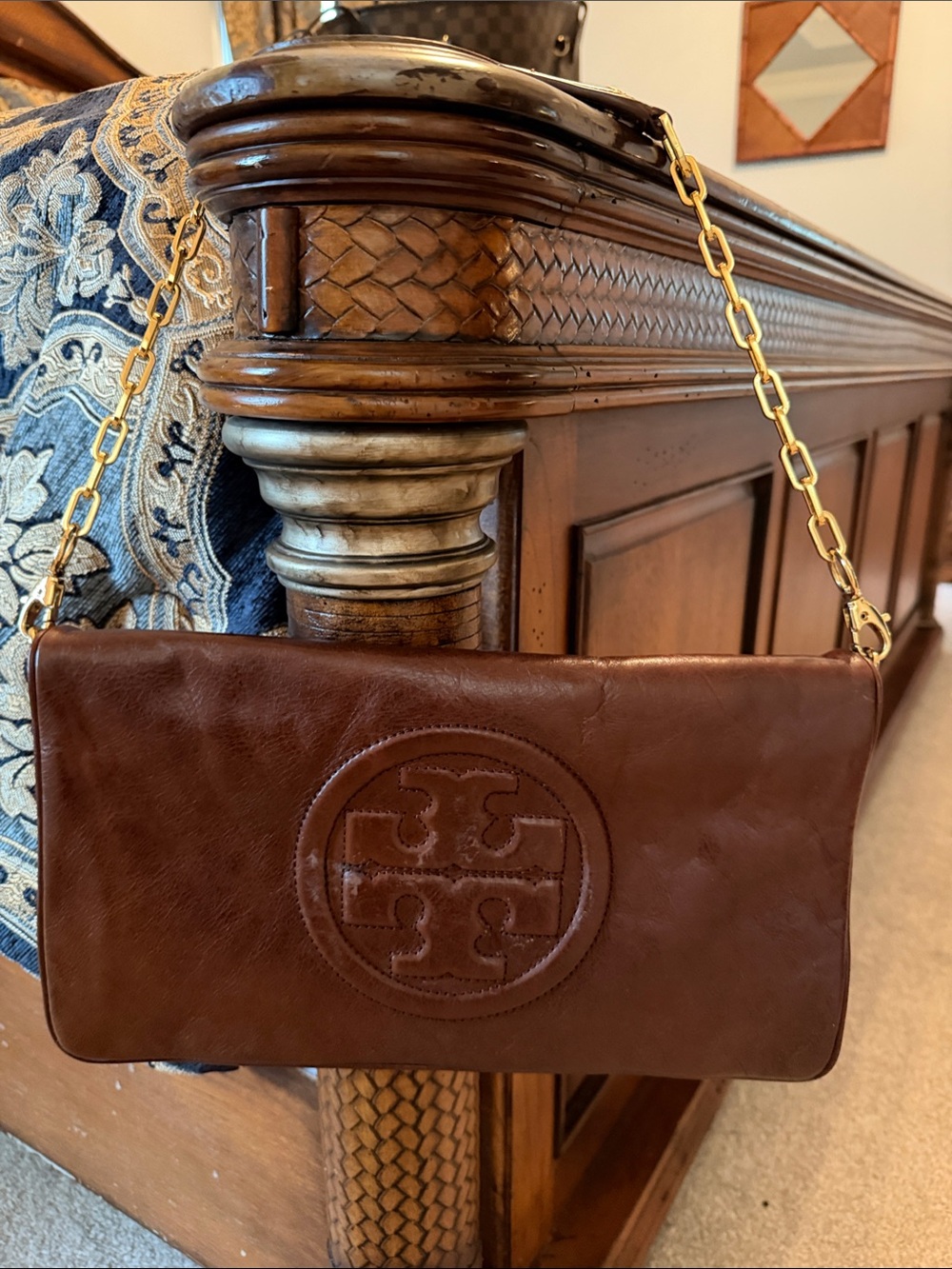 Tory Burch Dark Brown Leather Logo Shoulder Clutch - Picture 4 of 4